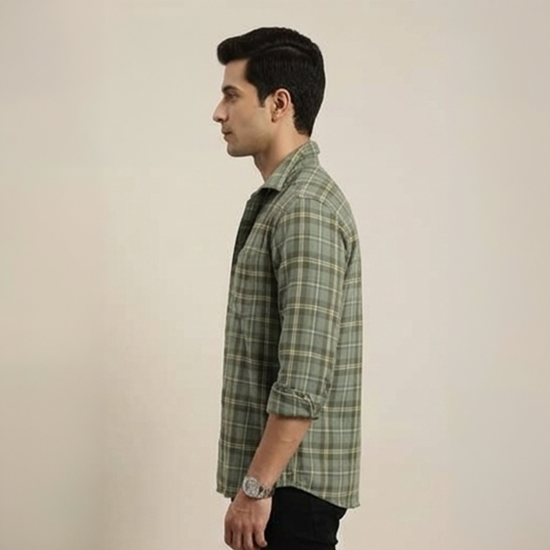 Sage Green & Off-White Plaid Flannel Long-Sleeve Shir